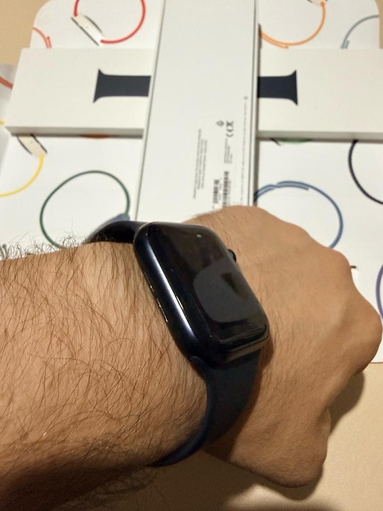 Apple Watch SE 2. Nesil 44 mm gece yarısı siyahı - 7
