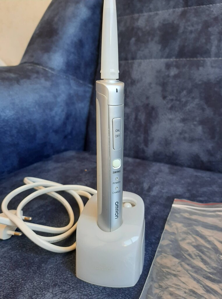 Omron SonicStyle Şarjlı Sonik Diş Fırçası (HT-B456-E) - 4