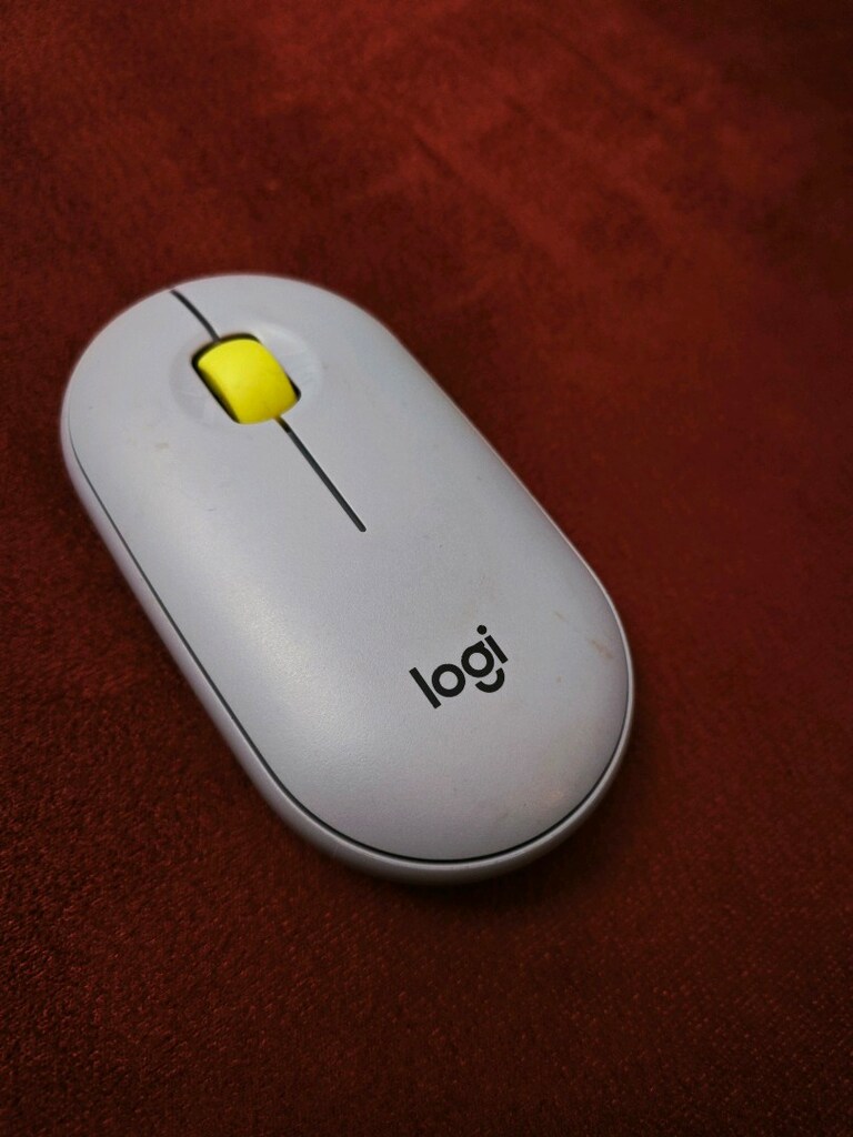 Logitech Pebble M350 Bluetooth Mouse - 7