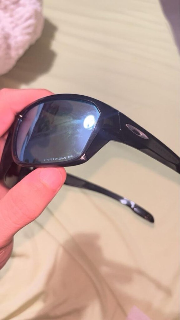 Oakley gözlük