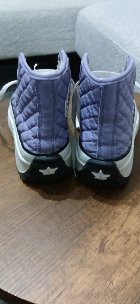 Bayan converse - 2