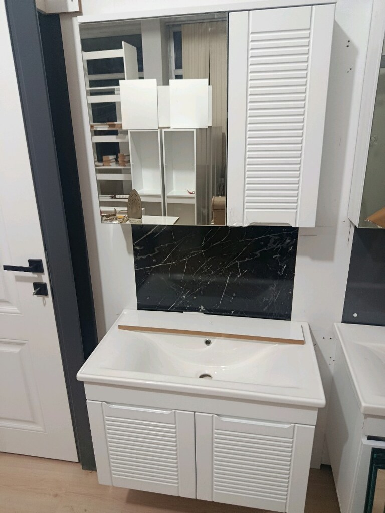 DUVARA ASMALI ULTRA BALON KAPAK BANYO DOLABI - 14