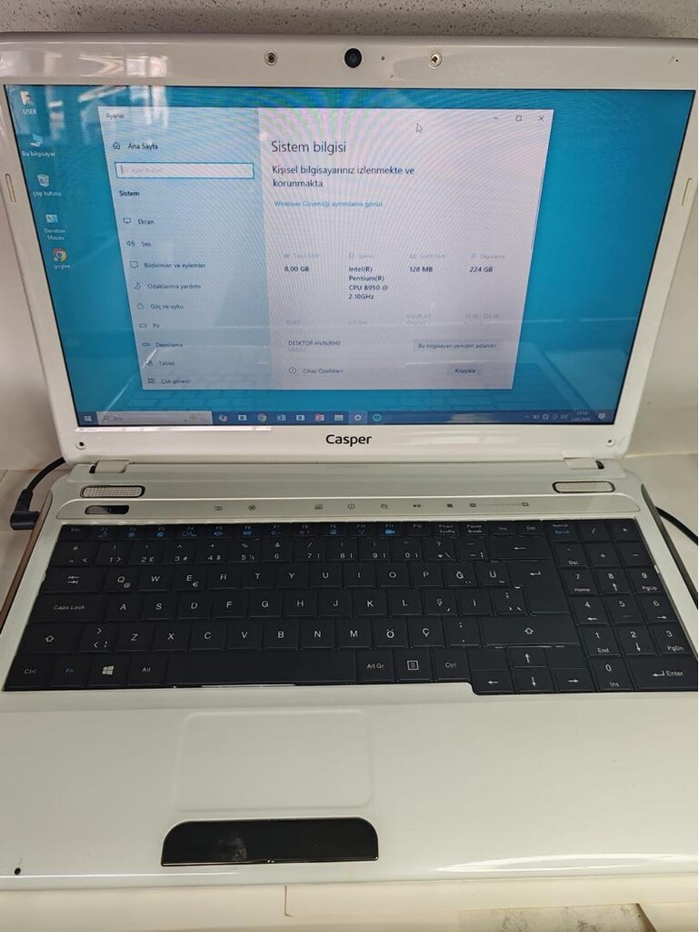 Casper intel pentium B950 2.10 GHZ 8 GB Ram - 4