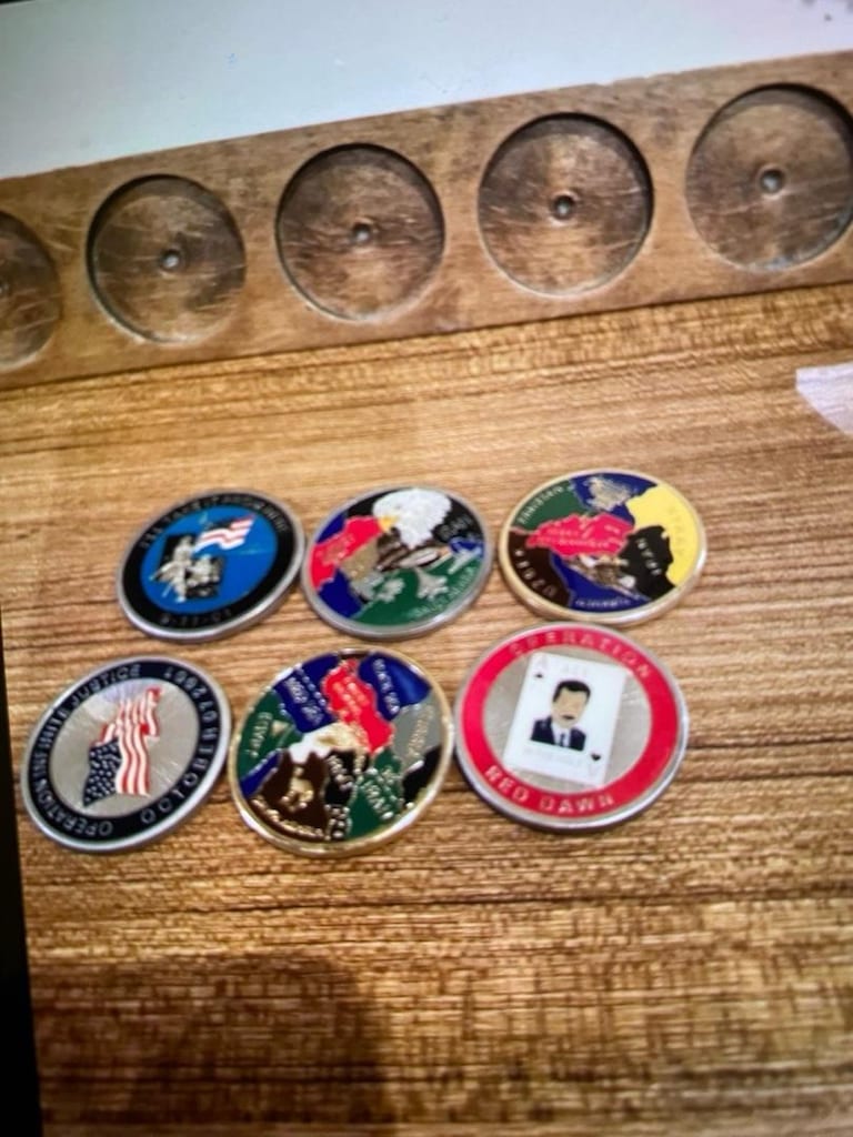 Koleksiyonluk eşsiz mine işleme metal objeler - 3