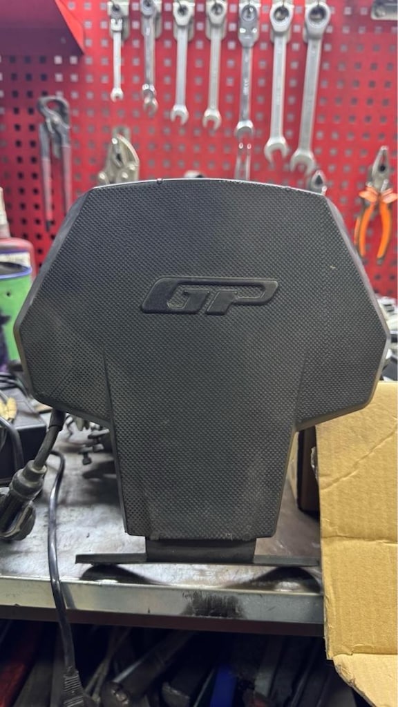 GP Marka PCX Sırt Dayama