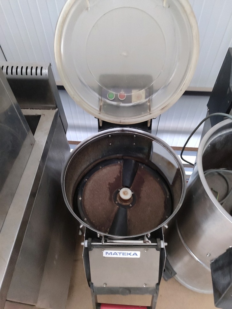 Mateka PAT 650M Patates Soyma Makinesi (10 Kg) - Temiz - 2