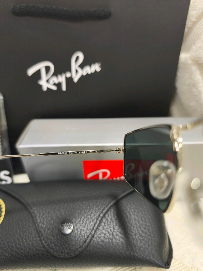 Ray-Ban 3957 İnce Metal Çerçeveli Şık Güneş Gözlüğü - 4
