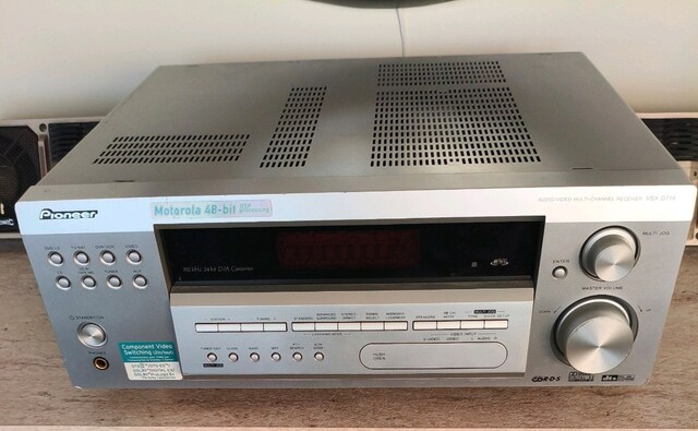 Pioneer vsx d714 AV amfi
