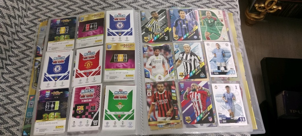 FIFA 365 futbolcu kartları - 18