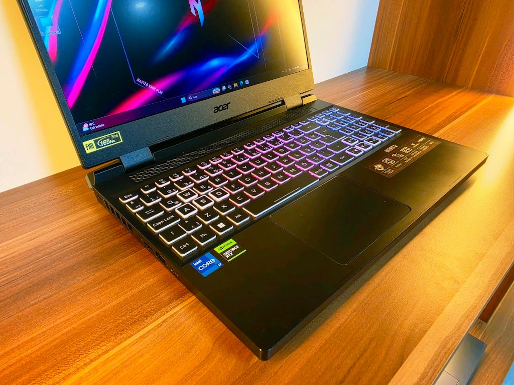 Acer Nitro Gaming Rtx4060 i7 Laptop 165hz - 3