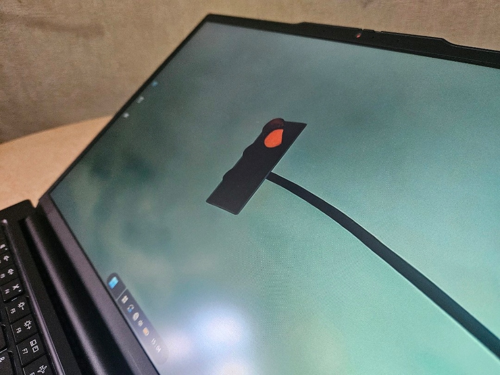 Lenovo Thinkpad E14 Gen 5 Temiz ACİL - 6