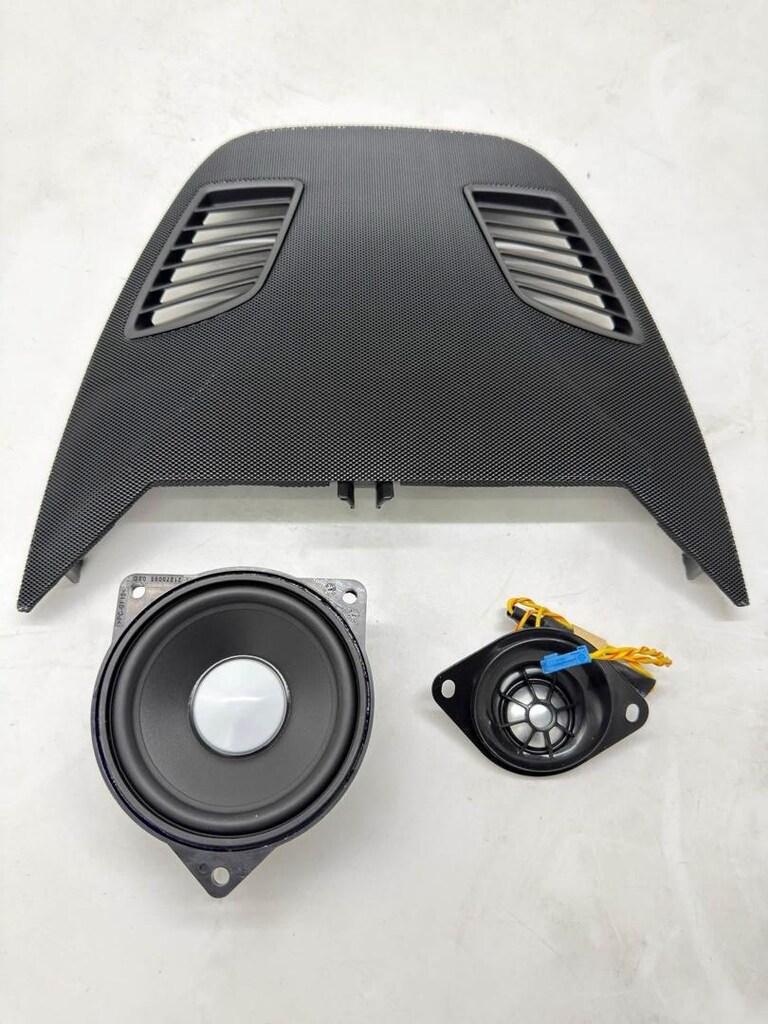 BMW f10-f30 harman kardon center twiter - 3