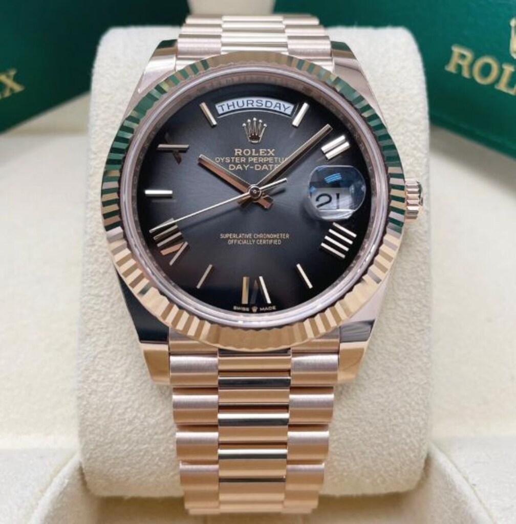 Rolex Day-Date - OMBRE SLATE / ROSE GOLD** 2026 SWISS - 12