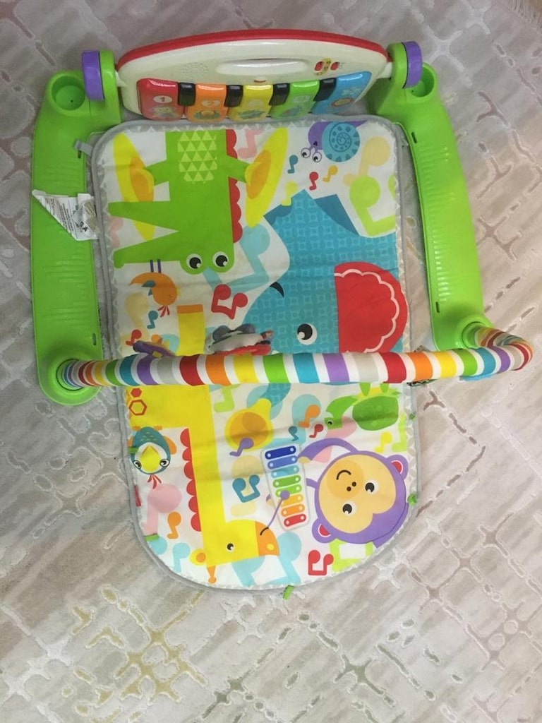 Fisher Price Piyanolu Oyun Halısı ve Flashcards ve bebek kitapları - 2