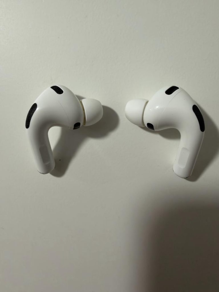 Apple AirPods Pro 3 1 Yıl Garantili - 4