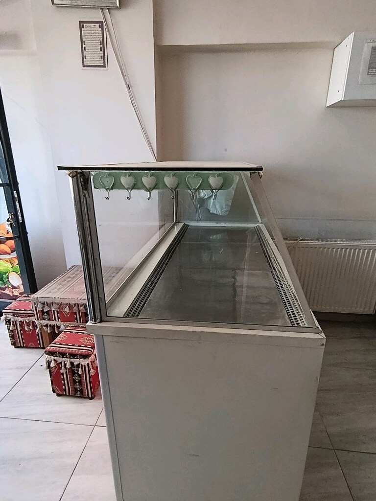 çiğköfte dolabı - 2