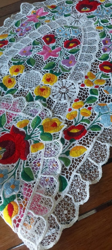 AVRUPA NAKIS BOBIN DANTELI VİNTAGE ÖRTÜ 82/47CM SİFİR SANDİKTAN - 9
