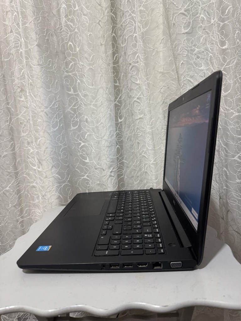 DELL Latitude 3550 - 3