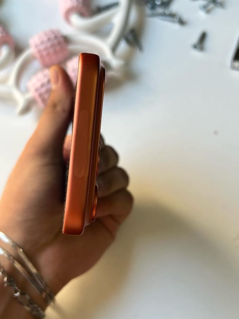 YD iPhone 17 Pro max - 5