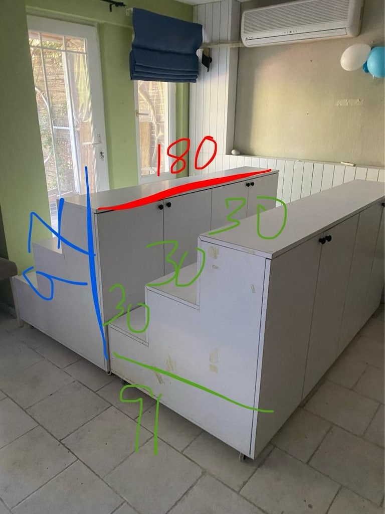 3 basamaklı vitrin rafı, çok amaçlı ve arkadan dolaplı - 4