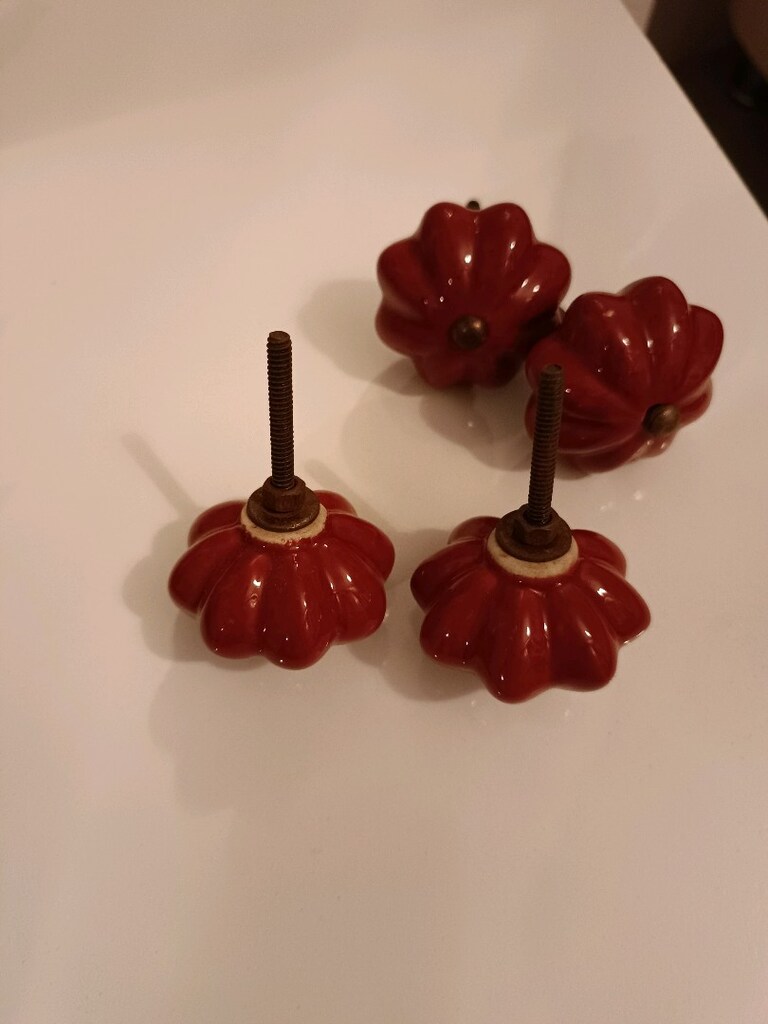 PORSELEN DOLAP ÇEKMECE KULPLARI - 12