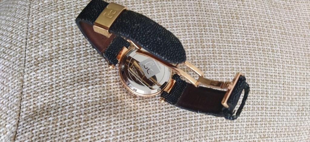 GC Guess Collection saat rose altın renk - 8