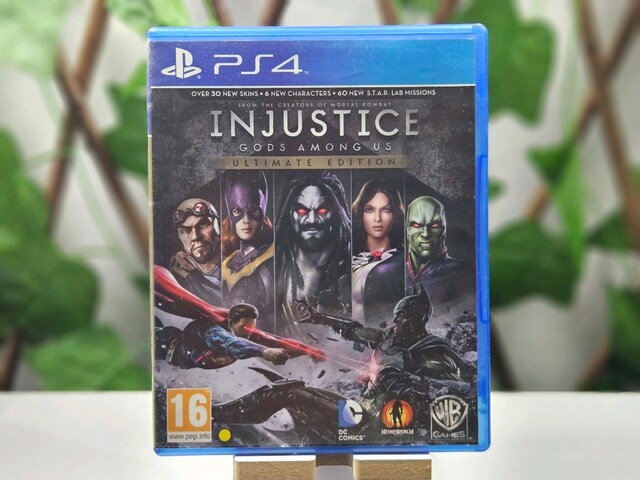 INJUSTICE GODS AMONG US ULTIMATE EDITION PS4/PS5 OYUN