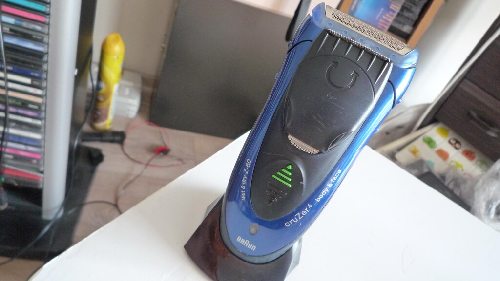 BRAUN CRUZER 4 Z60 SAKAL VÜCUT EPİLASYONU TRAŞ MAKİNESİ - 2