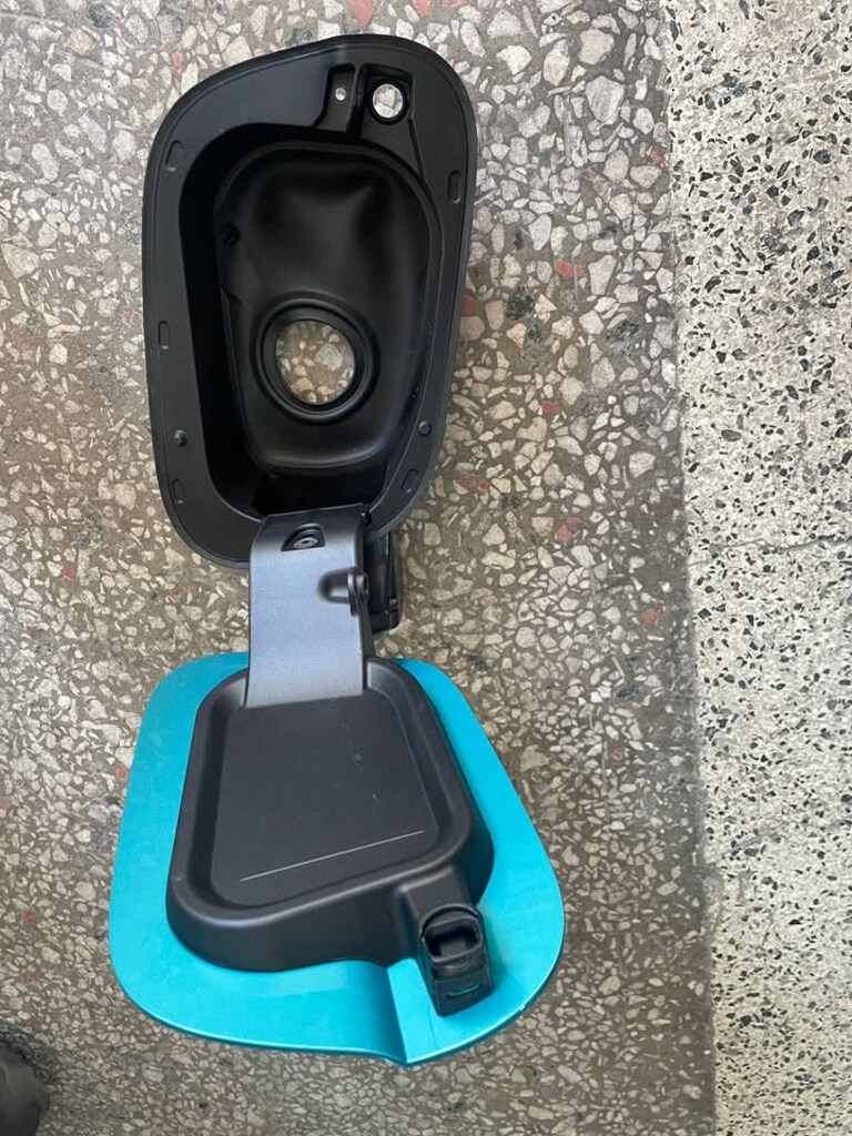 POLO DIŞ DEPO KAPAĞI 2018 2019 2021 2022 ORJİNAL OEM SIFIR 2G0809857GR - 2