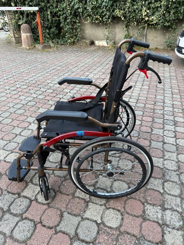 Aleminyum Hafif katlanabilir Tekerlekli Sandalye - 2