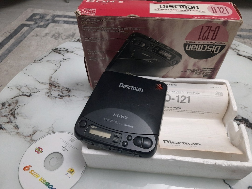 Sony Discman D-121 JAPAN - 10
