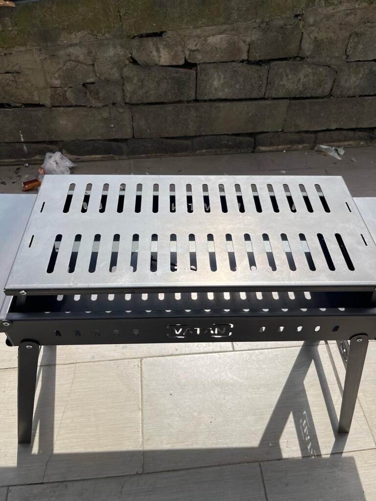 Kalın kara sac dan yapılma katlanır barbekü mangal - 4