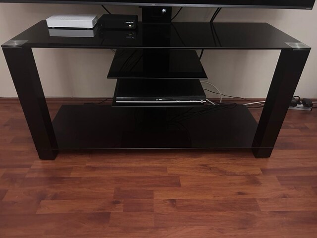Siyah Cam Tv Ünitesi
