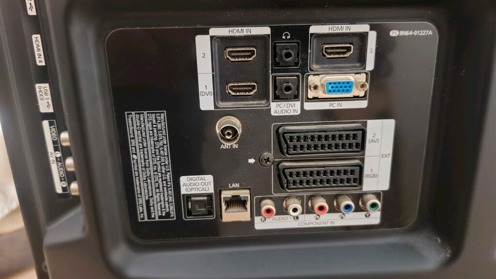 LCD TV - 5