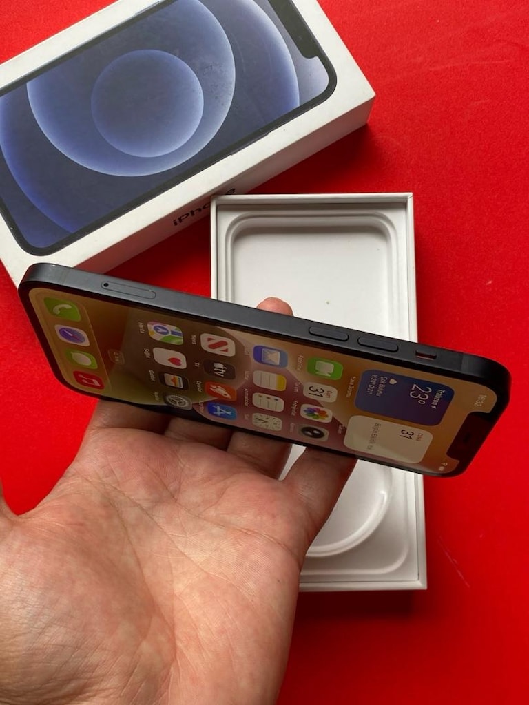 Iphone 12 - 8