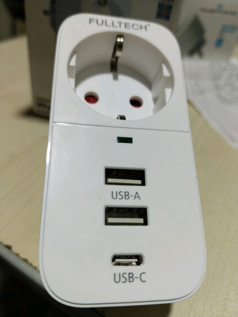 YENİ KUTUSUNDA TEKLİ ÇİFT USB GİRİSLİ BE TELFON SARZ GİRİSLİ PRİZ - 3