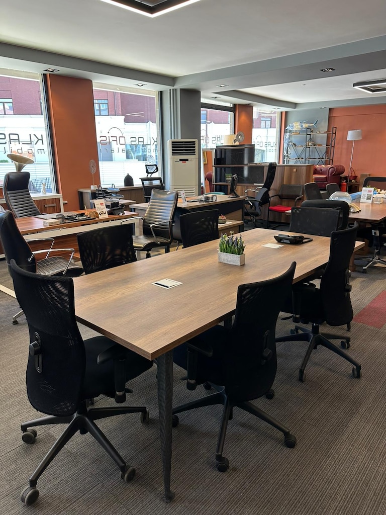 KLAS OFİS ÜSKÜDAR 230x100 BAROK CEVİZ TOPLANTI MASASI SIFIR ÜRÜN - 3