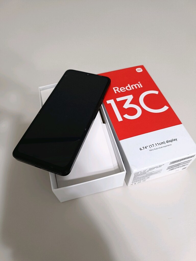 Redmi 13C (256GB) 8GB RAM - 2