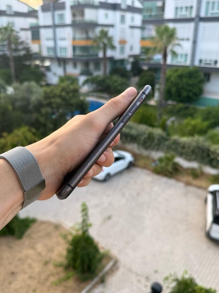 İPhone 11 64GB Yurtiçi - 2