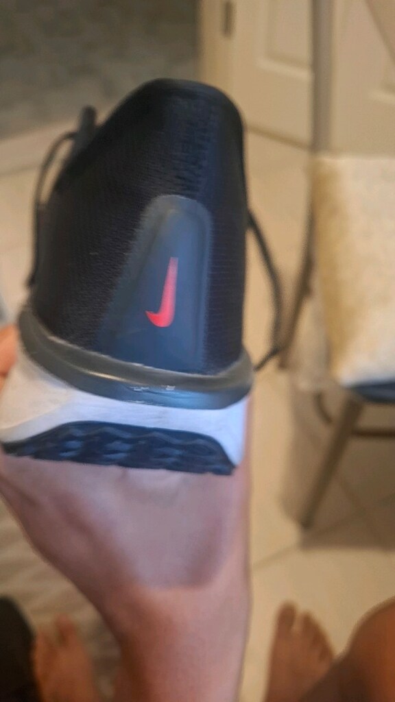 sıfır ayarında 1 hafta kullanılmış orjinal nike comfride koşu ve spor