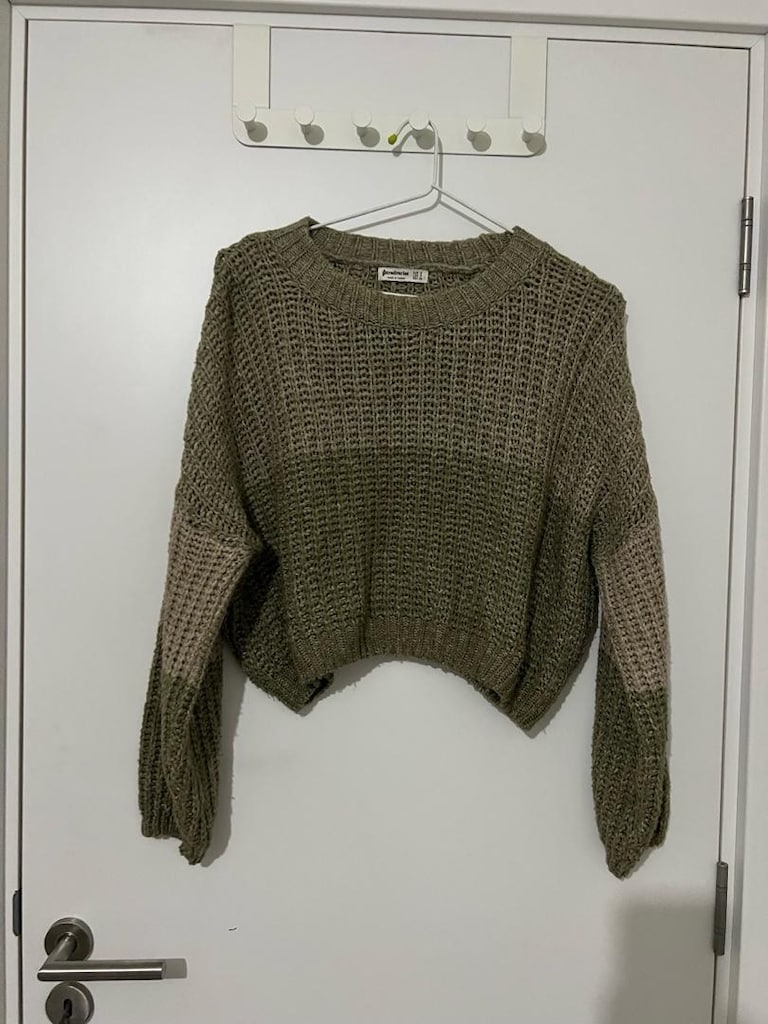 BERSHKA balon kollu crop kazak - 2