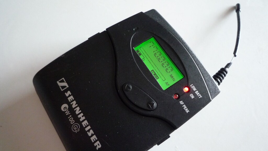 Sennheisr EW100 G2 Kablosuz Mikrofon Tarnsmitter - 2