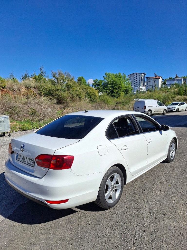 HATASİZ BOYASİZ TRAMERSIZ JETTA 1.6 TDI CONFORTLINE - 3