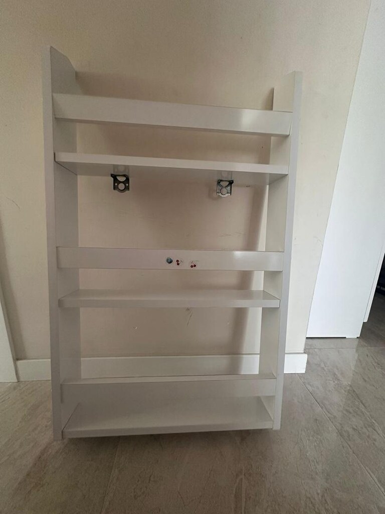 montesori kitaplık - 2