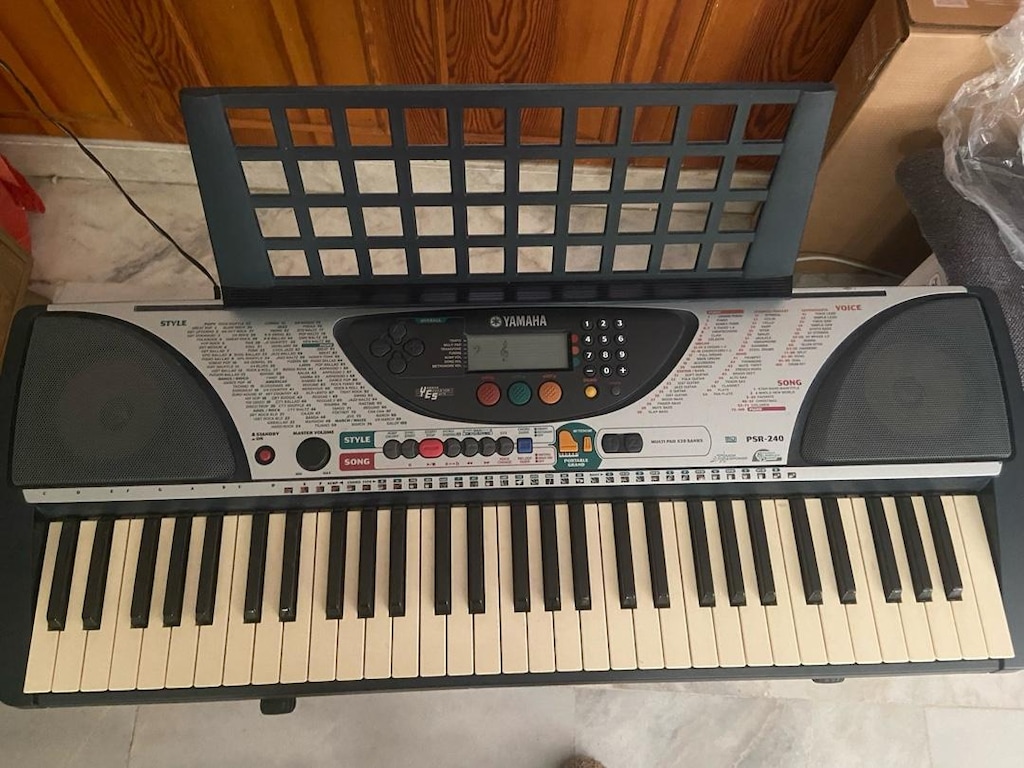 Yamaha org Psr-240 - 2