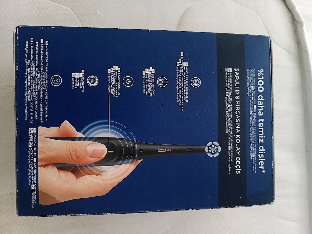 Oral-B iO2 Şarjlı Diş Fırçası Sıfır Kapalı Kutu + Seyahat Kutusu - 6