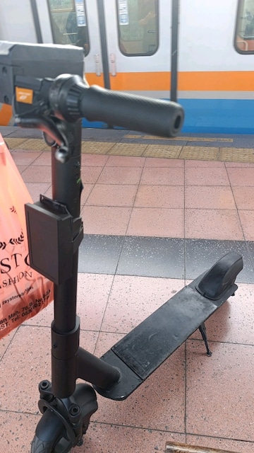 SIFIR BATARYA SCOOTER HERŞEYİ TAM SATILIK