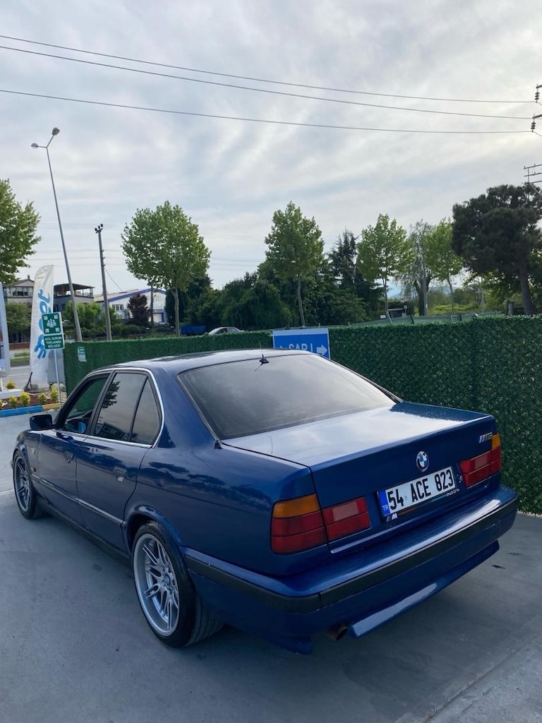 BMW 520 i e 34 - 7