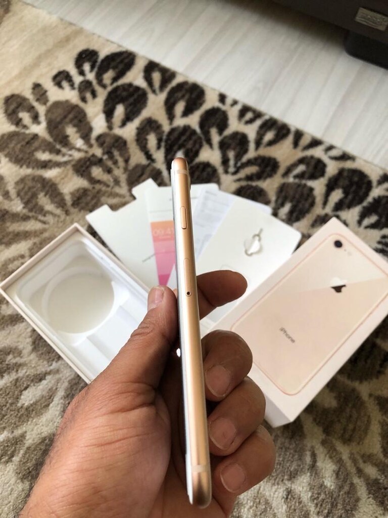 128gb pil100 kutu aksesuar var hatasiz 10/10 - 2