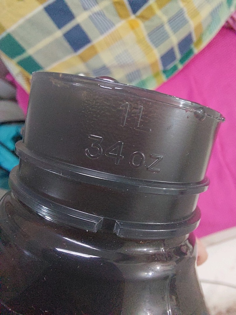 Tupperware suluk. 1 lt. ve 0.5 lt. 0.5 lt. lik olan 250 tl. - 5